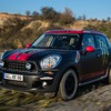 MINI クロスオーバーのダカールラリーサポートカー