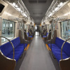 仙台市地下鉄東西線2000系の車内。座席は青が基調