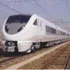 北近畿地区の381系は10月30日限りで運行を終了。翌31日から旧683系2000番台の289系（写真）に置き換えられる。
