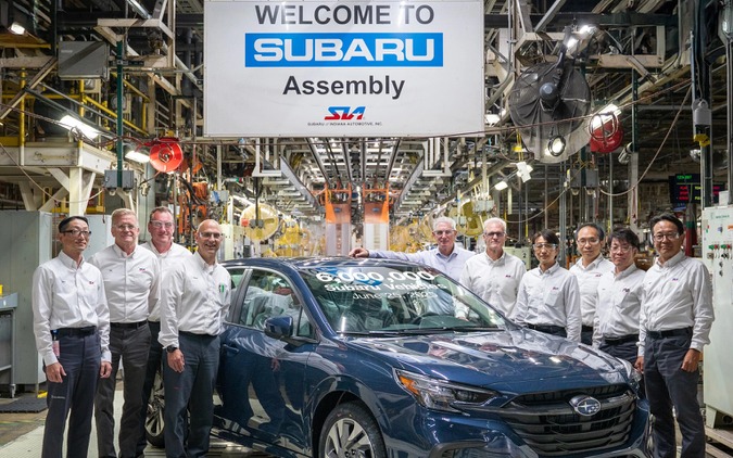 スバル唯一の海外工場、米SIAが生産600万台達成…今秋生産終了の『レガシィ』ラインオフ 画像