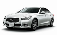 日産 スカイライン、自動ブレーキを全グレードに標準装備 画像