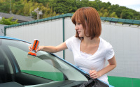 梅雨到来! 透明樹脂も対応で用途が広がる撥水コーティング剤…ガラコ ブレイヴ 画像