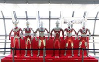地上450m、東京スカイツリーに歴代ウルトラマン飛来…特撮ジオラマや小道具も 画像