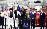 【鈴鹿8耐】スタートフラッグを振るハリウッドスターは誰だ?…噂 画像