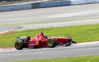 【F1 日本GP】フェラーリのF1マシン4台を展示…子ども向け撮影体験も企画 画像