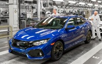 【パリモーターショー16】ホンダ シビックハッチ 新型、欧州仕様がベールを脱ぐ 画像