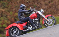 【ハーレー フリーウィーラー 試乗】バイク免許なしで乗れるハーレー、という価値…青木タカオ 画像