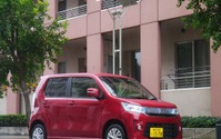 【スズキ ワゴンR スティングレー 試乗】軽初の駐車支援システムは必要か…中村孝仁 画像