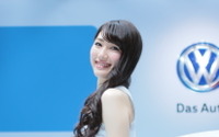 【東京モーターショー15】コンパニオン…フォルクスワーゲン 画像