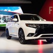 三菱 アウトランダー PHEV 改良新型（ニューヨークモーターショー15）