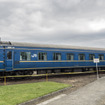 苗穂工場で保管されている元『北斗星』客車のオハネフ25 2。クラウドファンディングで目標額に達した場合、北斗市内に移送して保存する。