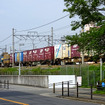 東海道線 東淀川駅付近を行く貨物列車
