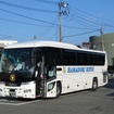 原ノ町駅で発車を待つ上り竜田行きの常磐線代行バス。4月1日の浪江～小高間再開に伴い、原ノ町発の上りバスは全て浪江発に変わる。