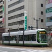 「七夕電車」は超低床式電車の1000形が使われる。写真は「おりひめ号」になる1009号。