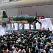 富士急ハイランドのイベントで展示されている「瑞雲」原寸大模型。