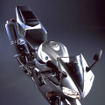 【東京ショー2001 MC出品車】ヤマハ『YZF-R1』に、更なる高速域での旋回性能とリニアなパワー感を