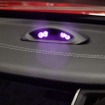 ドライバーの視線を常に監視する赤外線カメラをダッシュボード上に搭載する