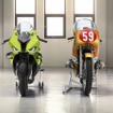BMW M 1000 RR 50 Years M（左）、BMW R90S レースバイク（右）