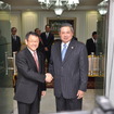 インドネシアのユドヨノ大統領に面会した豊田章男社長（12年11月10日　トヨタ提供）