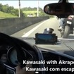 ブラジルの高速道路で撮影されたアウディR8 V10と日本製高性能バイクによるチェイス