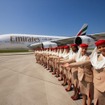 A380とエミレーツ航空のキャビンクルー達