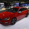 ボルボ V60 Rデザインの米国仕様車