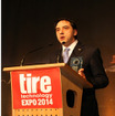 授賞式には、Bridgestone Technical Center EuropeのEmilio Tiberio氏が出席