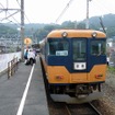 大井川鐵道は臨時急行の運転日と運転時刻を変更する。電車2両編成で運転するが使用形式に関する案内はない。写真は2両編成の16000系。