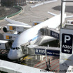 巨人機エアバス A380、世界デビュー