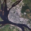 ロシア北西部、北ドヴィナ川河口のアルハンゲリスク。7月30日撮影。