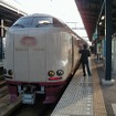 東海道本線を走行する寝台特急『サンライズ瀬戸』『サンライズ出雲』は全区間の運休を継続する。