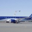 アゼルバイジャン航空、787ドリームライナー初号機を受領（1）