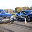 BMWM4クーペとi8の加速競争の映像を公開した独『AUTO BILD』