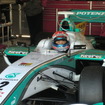 レギュラードライバー不在のTOM'S、松田次生が#2に搭乗してデータ取りを行なった。