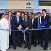 タタがサウジアラビアの首都のリヤドに開業した旗艦店とサービス施設
