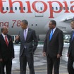オバマ大統領、エチオピア航空のB787ドリームライナー初号機を見学