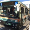 志木から所沢へ向かう所52系統は約14kmと、西武バスとしては比較的長い距離を走る。道路の混雑も解消された時間帯なので、定時運行だった。途中に「名古屋」というバス停があることを発見して驚く。