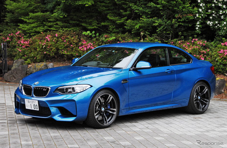 BMW M2クーペ