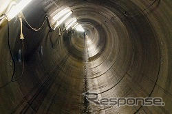 新日本石油化学、川崎と浮島間の海底トンネルが完成