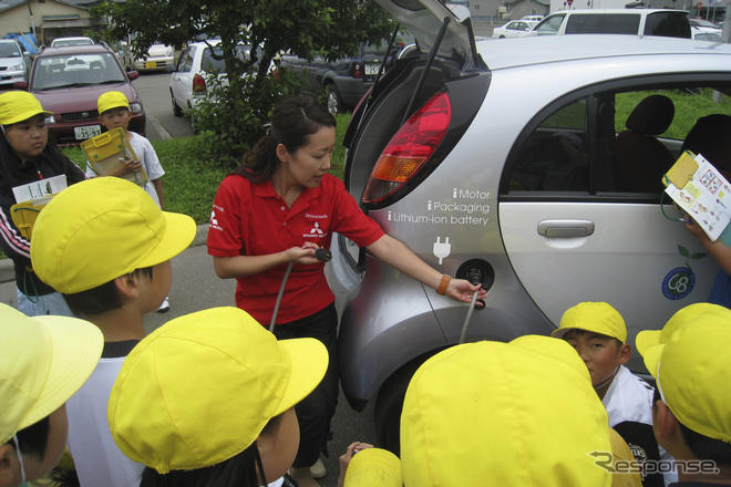 三菱 i MiEV 「将来はこんな車に乗ってみたい」…北海道の小学生