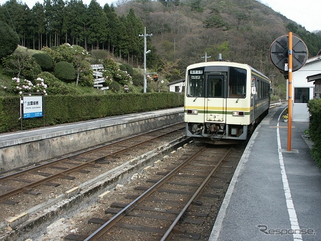 木次線の出雲坂根駅。同駅を含む出雲横田～備後落合間は大雪の影響で運休しているが、3月22日から運転を再開する予定。