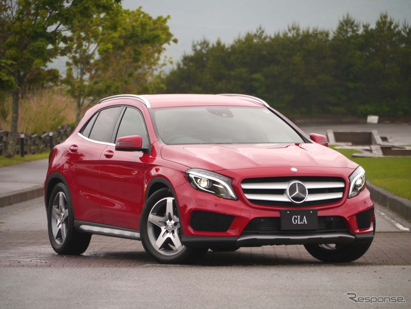 メルセデス・ベンツ GLA250 4MATIC