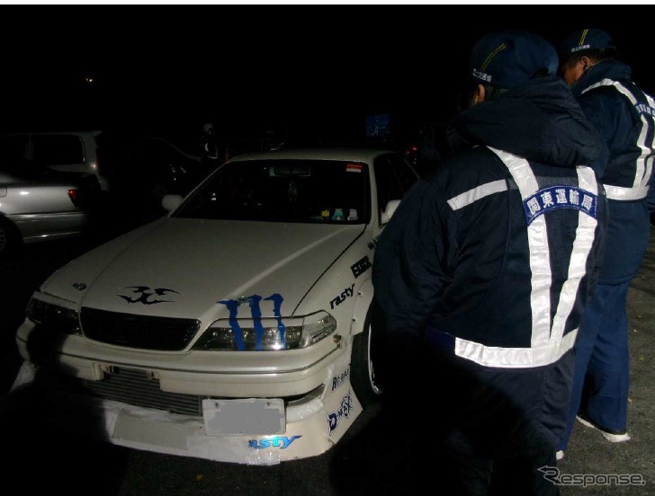 関東運輸局、深夜に不正改造車を排除するための街頭検査を実施