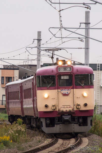 711系の最終営業列車は3月13日、岩見沢7時49分発の札幌行き普通列車となる予定。写真は昨年10月に運行されたイベント列車『ありがとう711系道央縦横断号』。