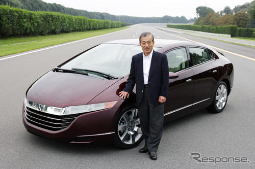 ホンダ、燃料電池車「FCXコンセプト」発売へ　2008年