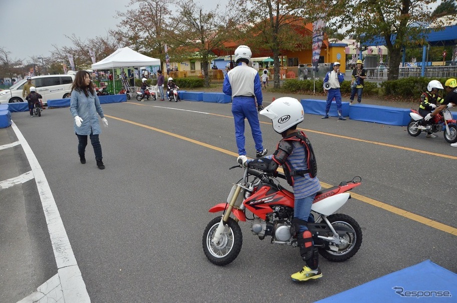 親子で楽しめるバイク体験会