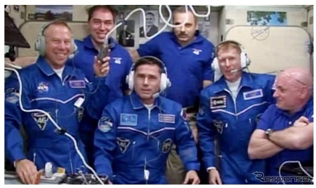 ISSに到着した45Sクルー（前列左からティモシー・コプラ宇宙飛行士、ユーリ・マレンチェンコ宇宙飛行士、ティモシー・ピーク宇宙飛行士）