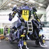 ツバメインダストリ搭乗型ロボット「アーカックス」（ジャパンモビリティショー2023）
