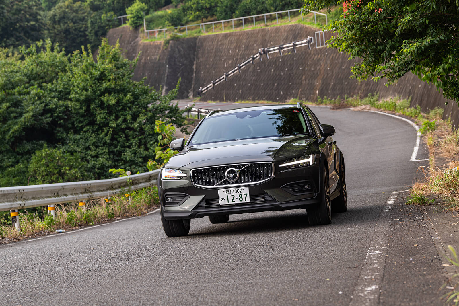 VOLVO × レスポンス