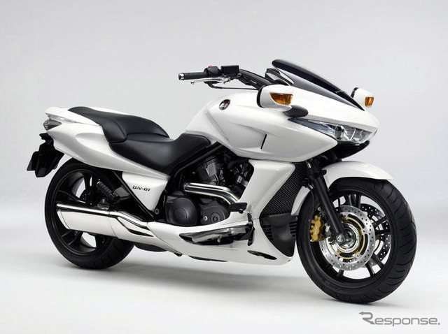 本田,成人大型体育巡洋舰发射.新开发的跨团